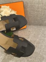 Hermes Slippers In Caviar Leather - Image 5