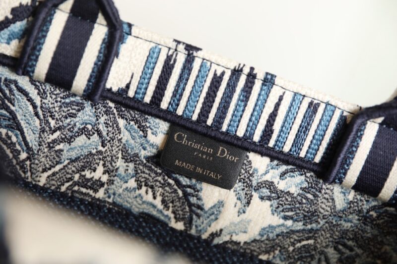 Diro Small Book Tote-36.5CM - Image 5