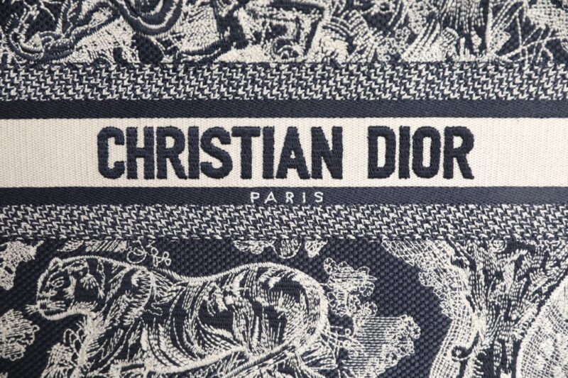 Diro Small Book Tote-26*8*22CM - Image 3