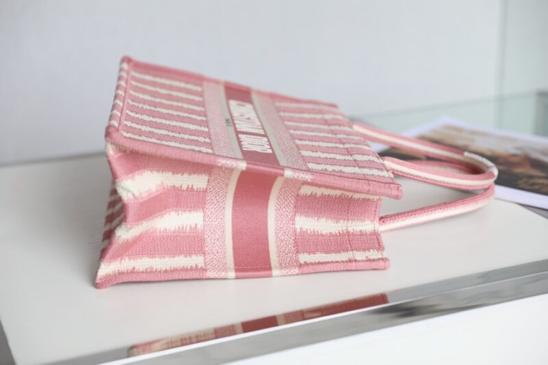 Diro Small Book Tote-36.5CM - Image 5