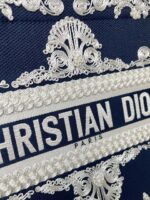 Diro Small Book Tote-36.5CM - Image 4