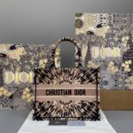 Diro Small Book Tote-36.5CM