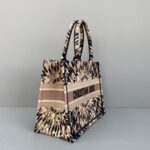 Diro Small Book Tote-36.5CM - Image 2