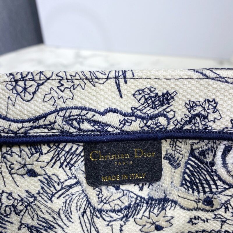 Diro Small Book Tote-36.5CM - Image 3