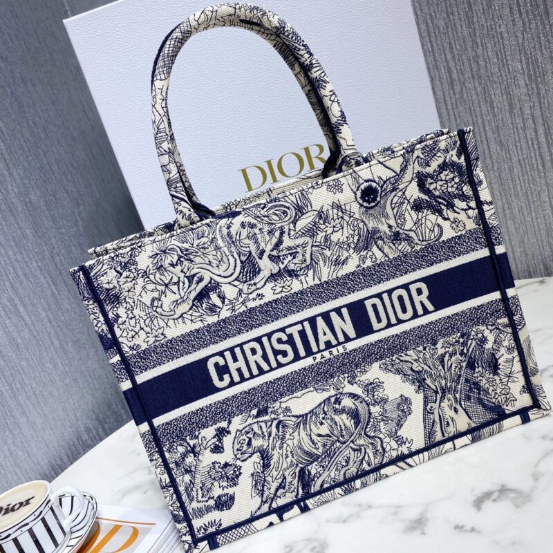 Diro Small Book Tote-36.5CM - Image 8