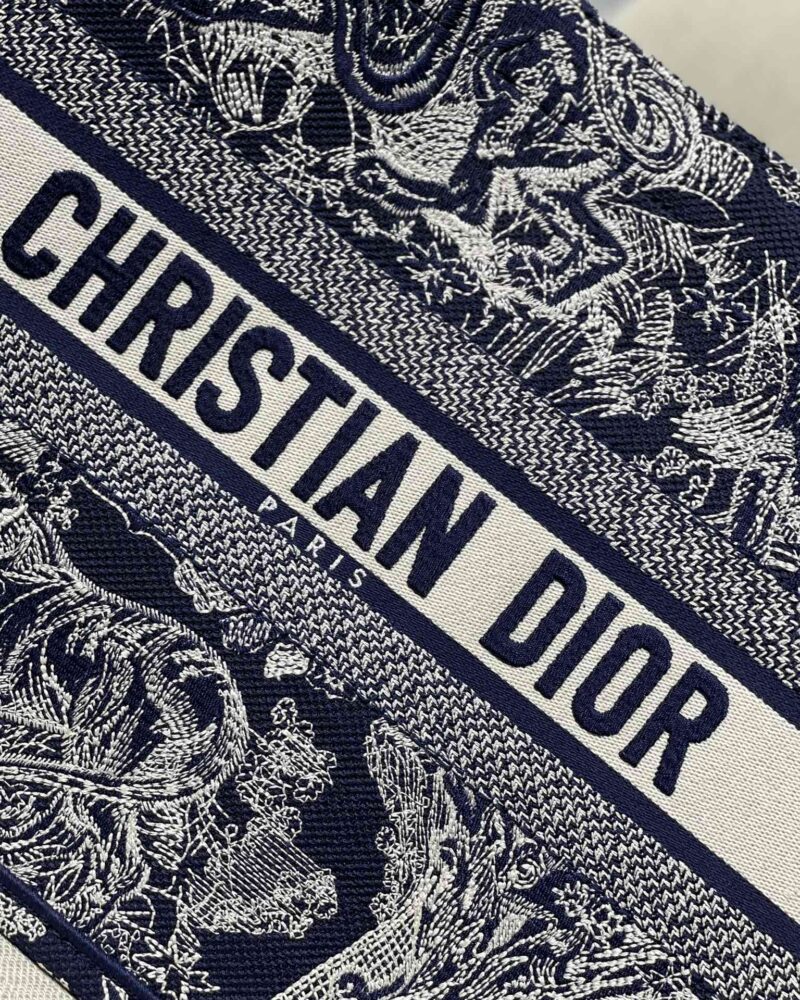 Diro Small Book Tote-36.5CM - Image 7