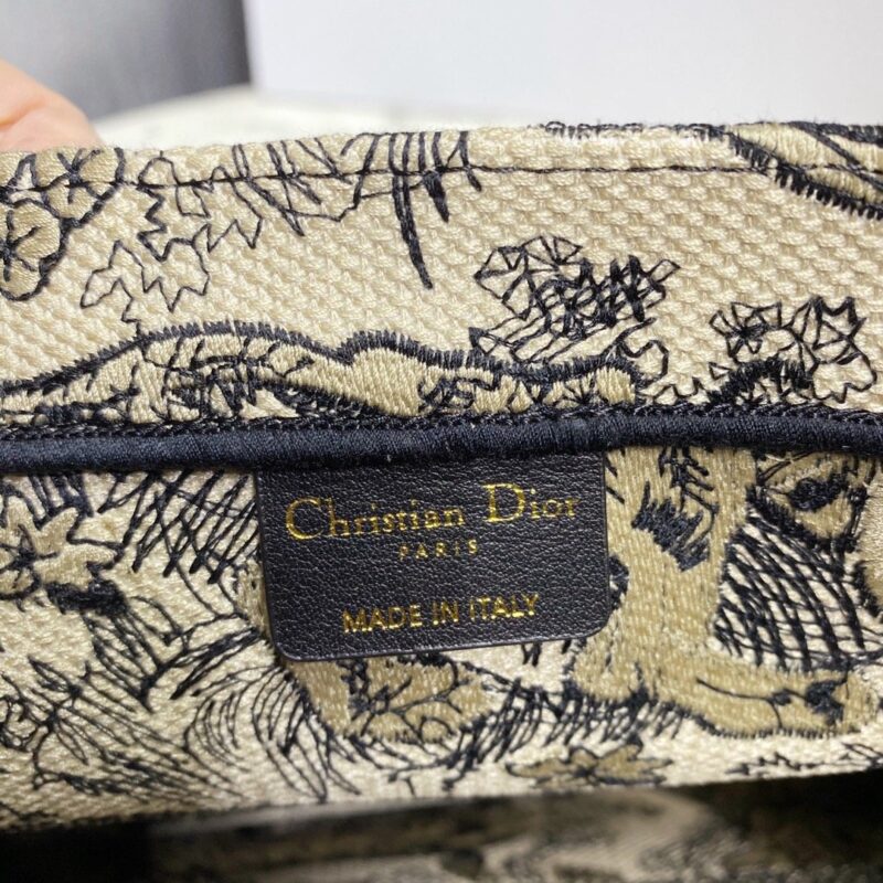 Diro Small Book Tote-36.5CM - Image 2