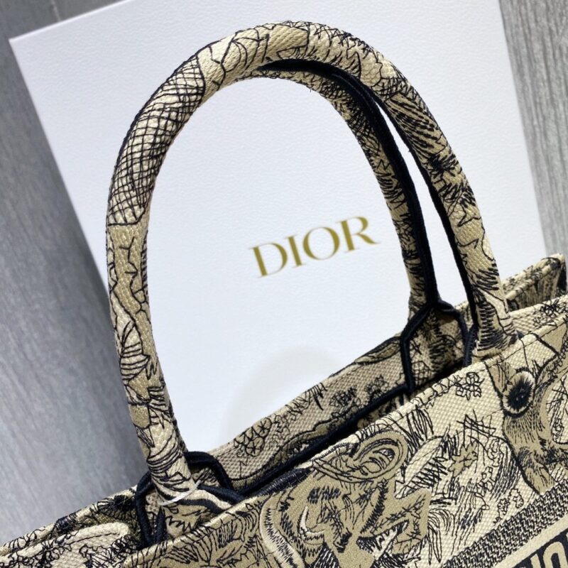 Diro Small Book Tote-36.5CM - Image 3