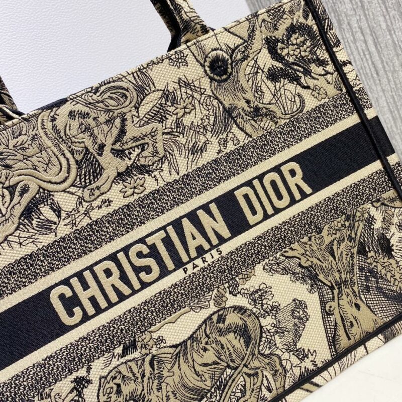 Diro Small Book Tote-36.5CM - Image 8