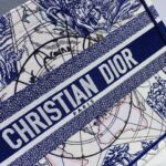 Diro Small Book Tote-36.5CM - Image 3