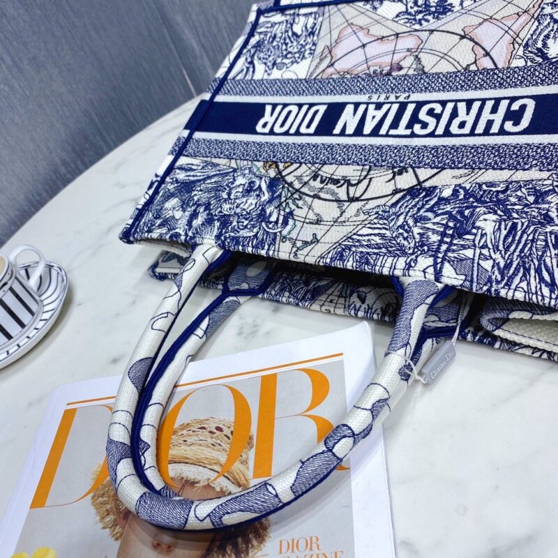 Diro Small Book Tote-36.5CM - Image 2