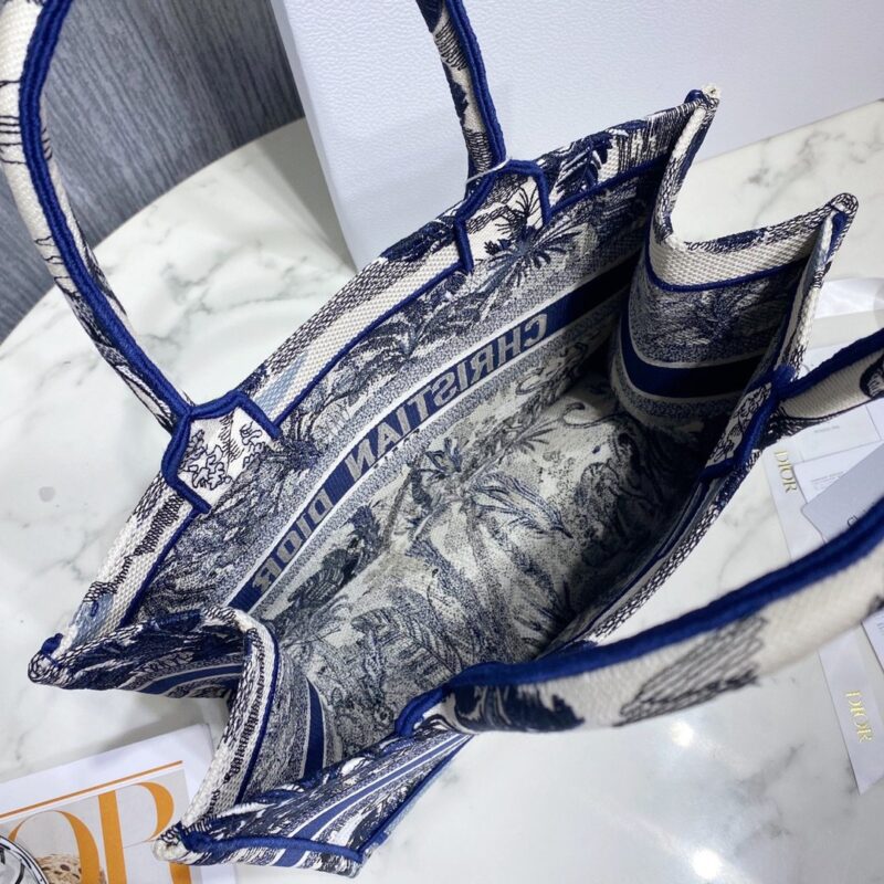 Diro Small Book Tote-36.5CM - Image 3