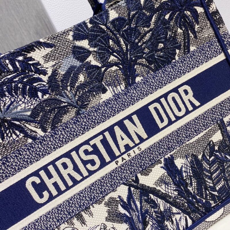 Diro Small Book Tote-36.5CM - Image 9