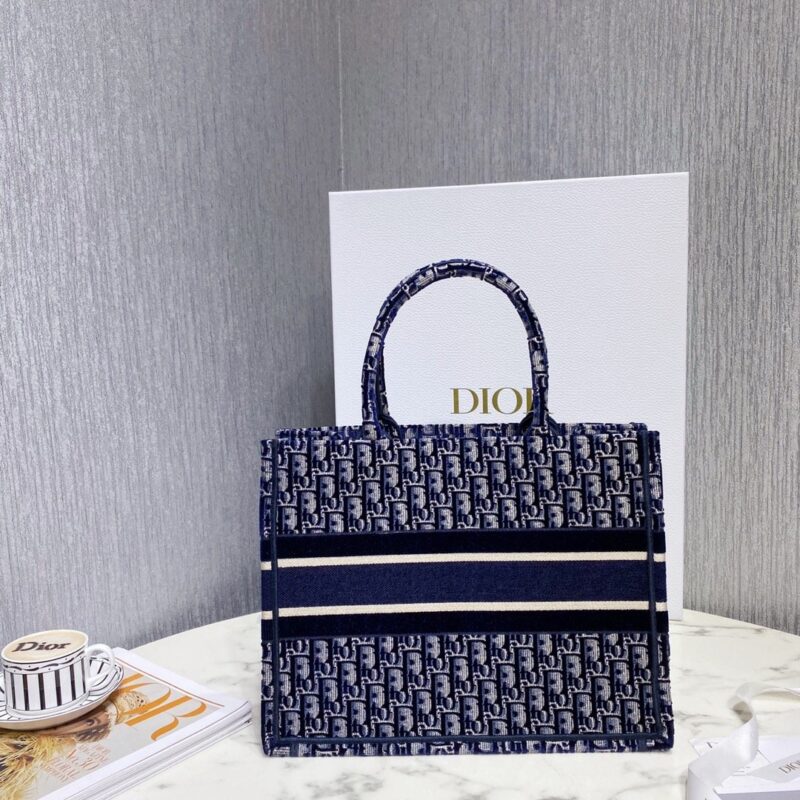 Diro Small Book Tote-36.5CM - Image 3