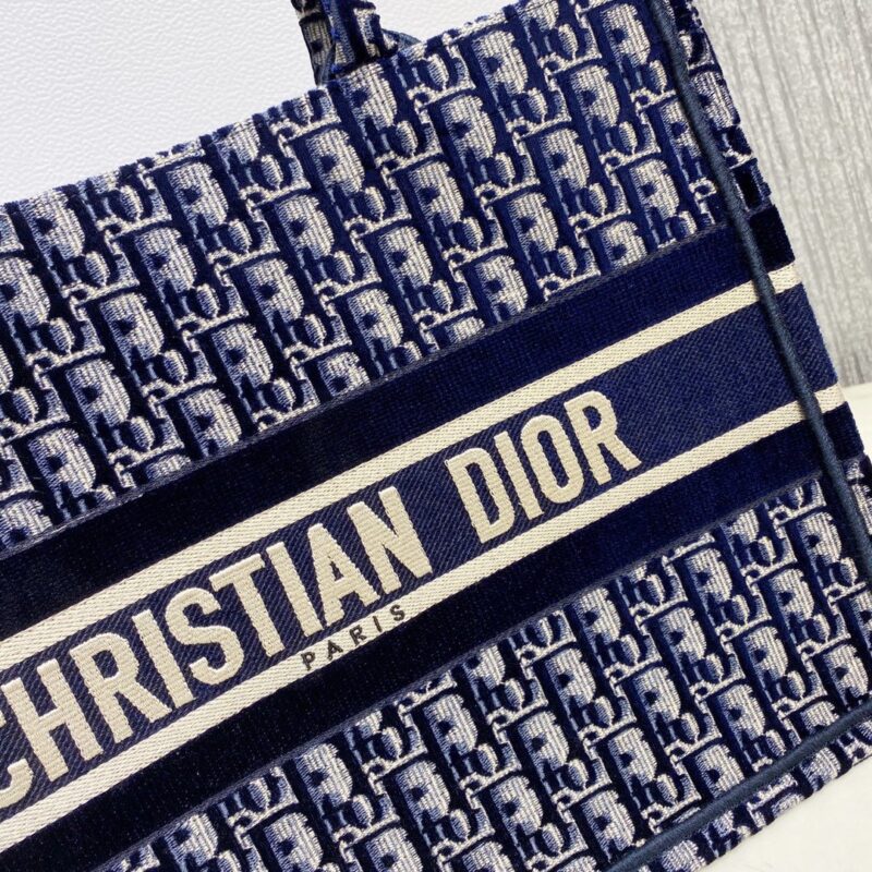 Diro Small Book Tote-36.5CM - Image 4