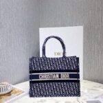 Diro Small Book Tote-36.5CM