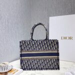 Diro Small Book Tote-36.5CM - Image 4