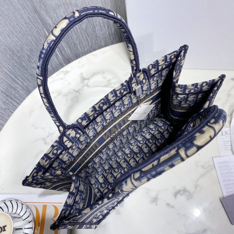 Diro Small Book Tote-36.5CM - Image 5