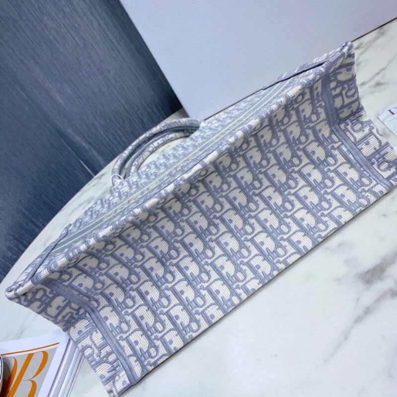 Diro Small Book Tote-36.5CM - Image 3