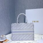 Diro Small Book Tote-36.5CM - Image 5