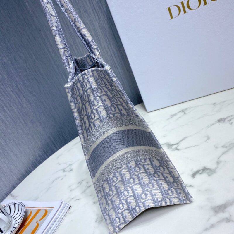 Diro Small Book Tote-36.5CM - Image 6