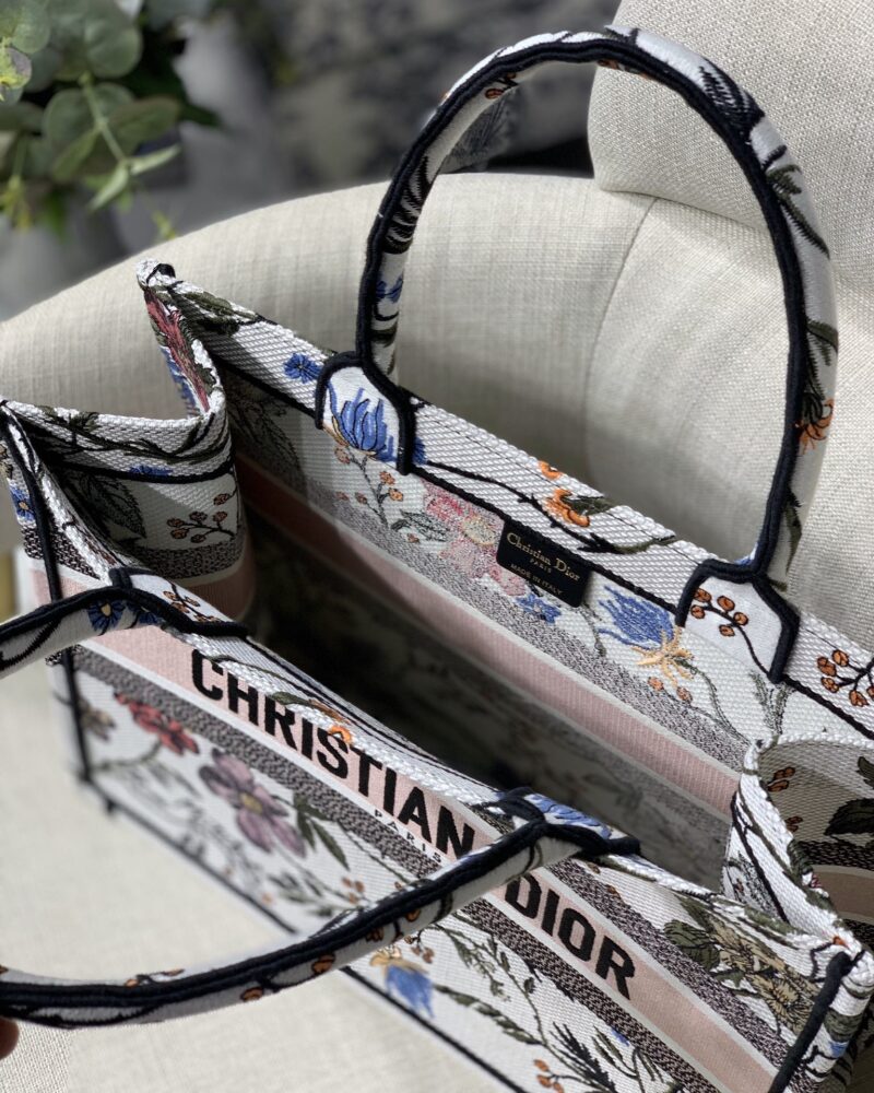 Diro Small Book Tote-36.5CM - Image 2