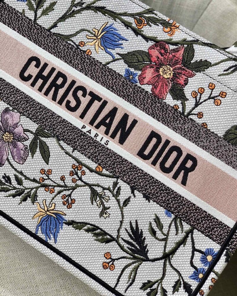 Diro Small Book Tote-36.5CM - Image 7