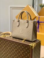 Louis Vuitton Onthego Handbag-28*11*19CM - Image 8