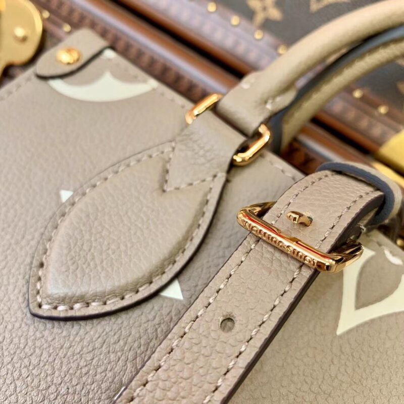 Louis Vuitton Onthego Handbag-28*11*19CM - Image 4