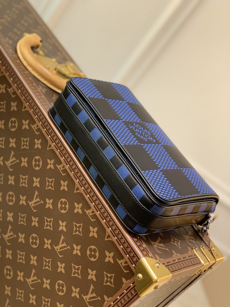 Louis Vuitton Studio Messenger Bag-23.5* 14*5 CM - Image 6