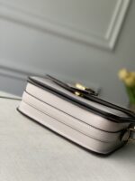 Louis Vuitton Pont 9 Handbags-23*15*8CM - Image 4