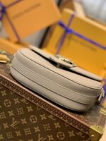 Louis Vuitton Pont 9 Soft Handbags-M58967-25*17.5*8CM - Image 6
