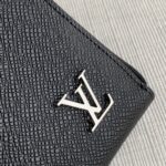 Louis Vuitton Zippy Dragonne  M69409-19*10CM - Image 2