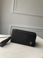 Louis Vuitton Zippy Dragonne  M69409-19*10CM