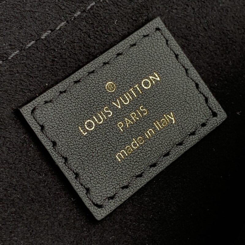 Louis Vuitton New Wave Bag-24x14x9CM - Image 8