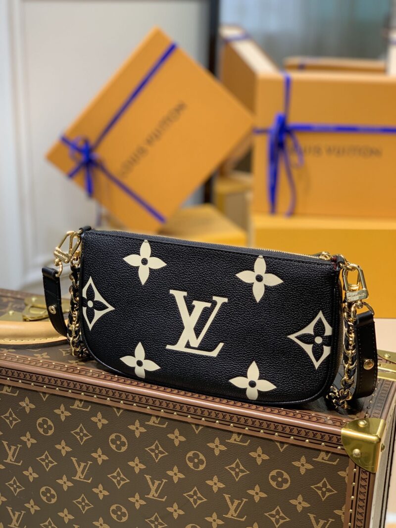 Louis Vuitton Multi Pochette Accessoires-25*13&20*11*10CM - Image 9