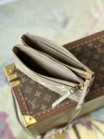 Louis Vuitton M80084 Pochette Double Zip Bag -20*12.5*3CM - Image 4