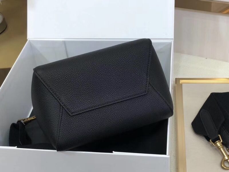 Celin Suau Sangle Bucket In Soft Grained Calfskin-17.5*24.5*12CM - Image 7