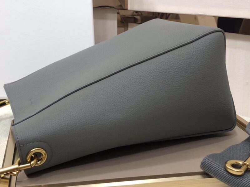 Celin Suau Sangle Bucket In Soft Grained Calfskin-17.5*24.5*12CM - Image 4