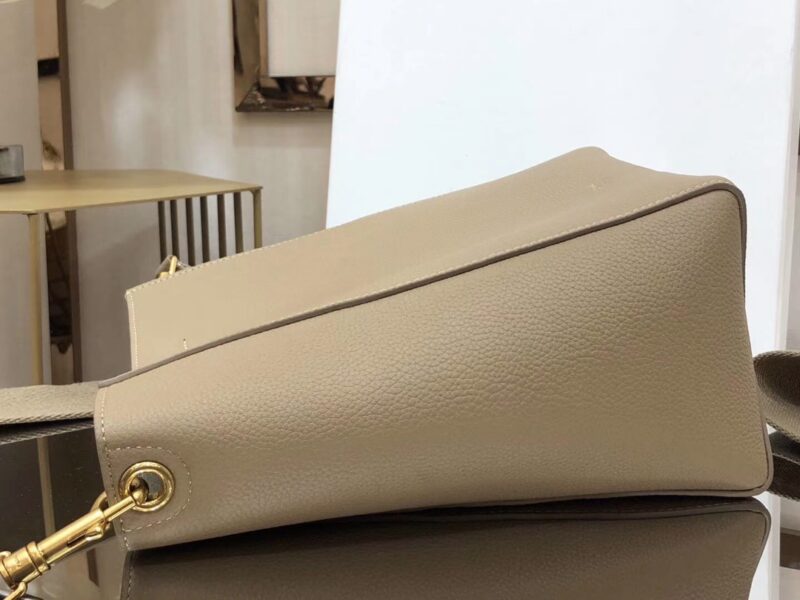 Celin Suau Sangle Bucket In Soft Grained Calfskin-17.5*24.5*12CM - Image 2