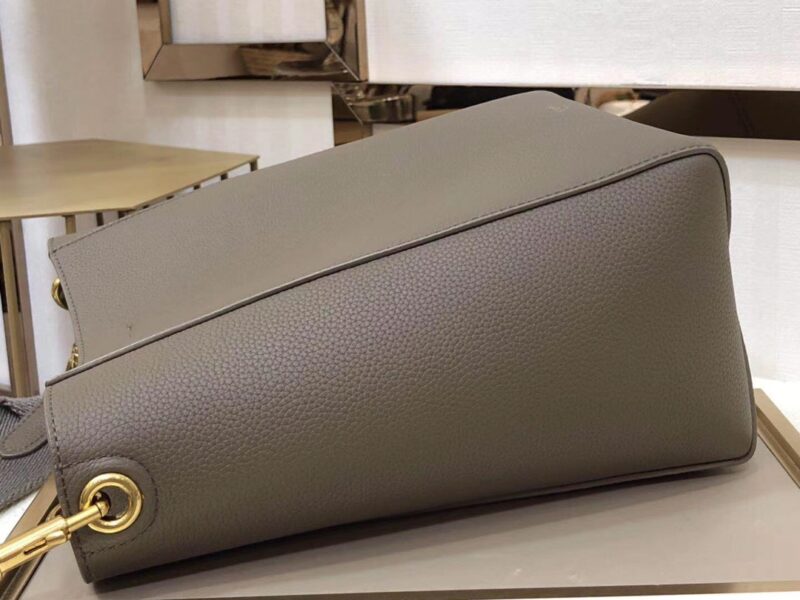 Celin Suau Sangle Bucket In Soft Grained Calfskin-17.5*24.5*12CM - Image 2