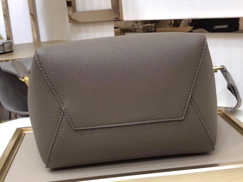 Celin Suau Sangle Bucket In Soft Grained Calfskin-17.5*24.5*12CM - Image 7