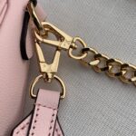 Louis Vuitton Lockme Tender Handbags PM- M58554-19*13*8CM - Image 3