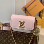 Louis Vuitton Lockme Tender Handbags PM- M58554-19*13*8CM