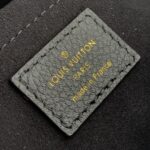 Louis Vuitton Lockme Tender Handbags PM- M58554-19*13*8CM - Image 2