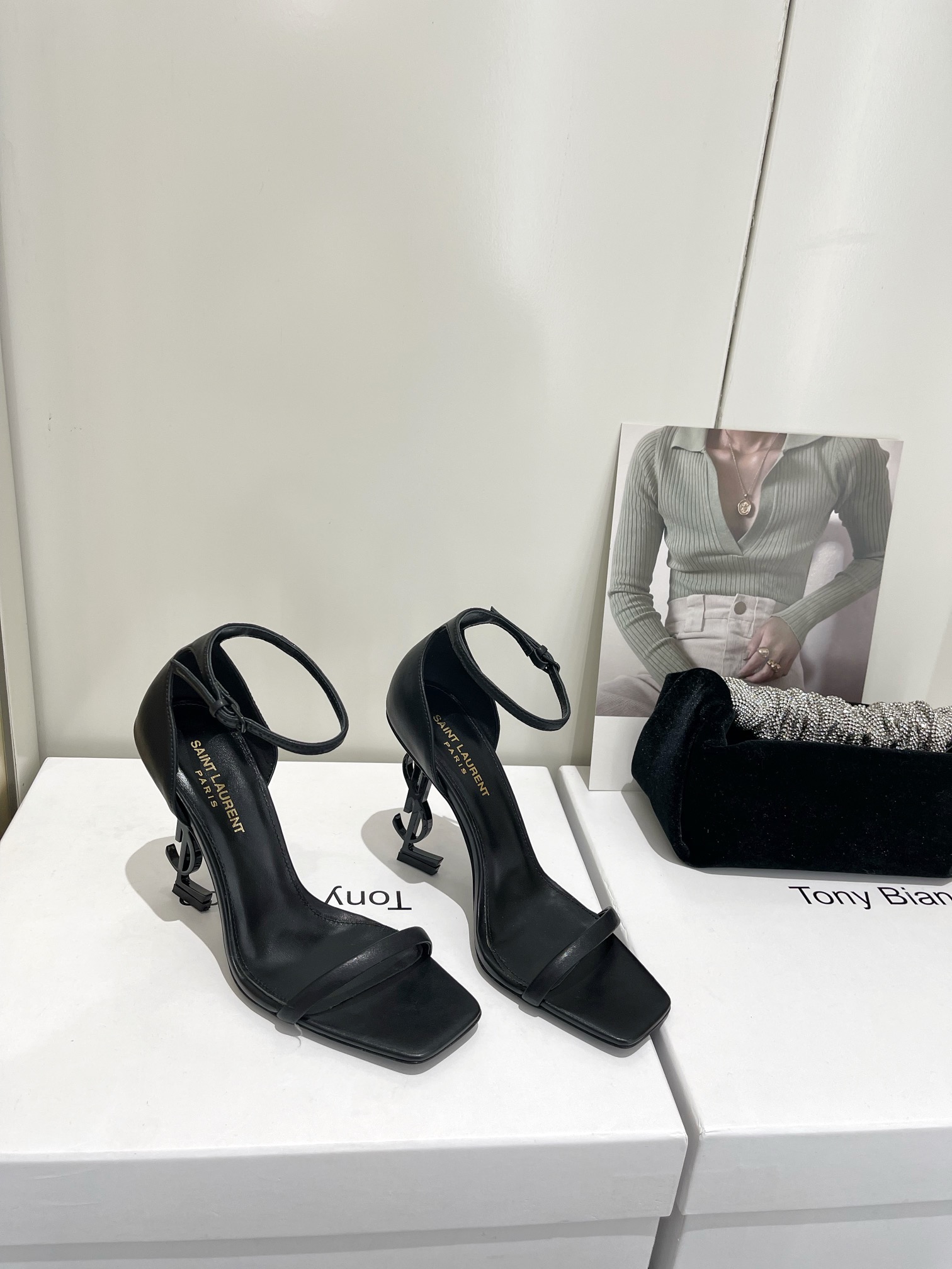 as-42343erwrwerew_1_.jpg YSL Heels-11CM - Image 1