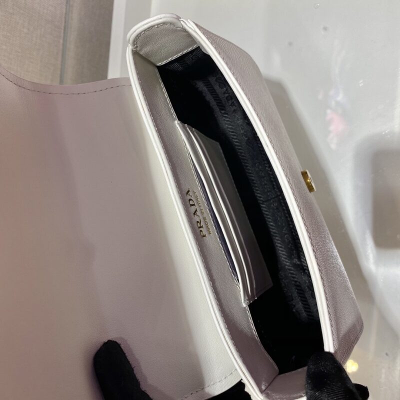 Prada Saffiano Chain Bag1BD275-22*14*7CM - Image 5