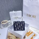Diro 30 Montaigne Wallet - Image 3