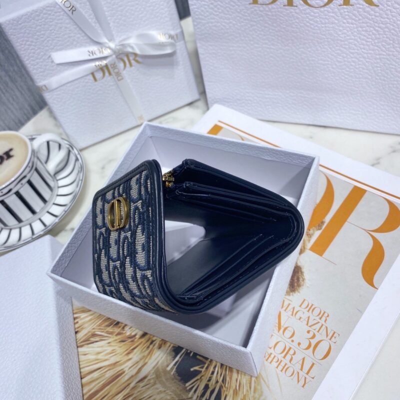 Diro 30 Montaigne Wallet - Image 8