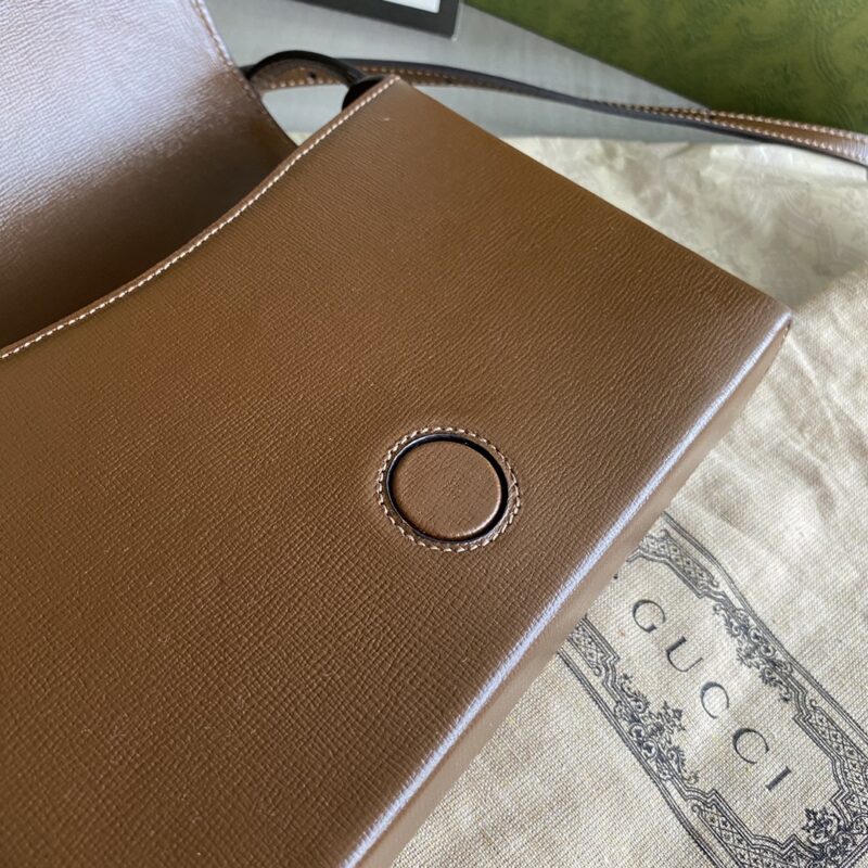 Gucci Small Handbags-20.5x15.5x6CM - Image 9